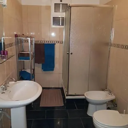 Madeira House Garden * エストレイト・デ・カッマラ・デ・ロボス